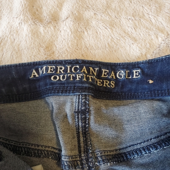 American eagle short shorts high waist faded blue jeans style button up style - Picture 4 of 7